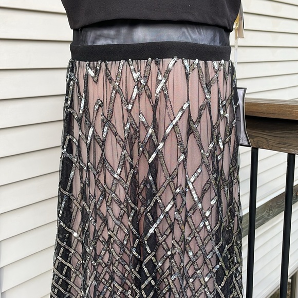 Beautiful Say Yes To The Prom Dress by Macys - Picture 8 of 17